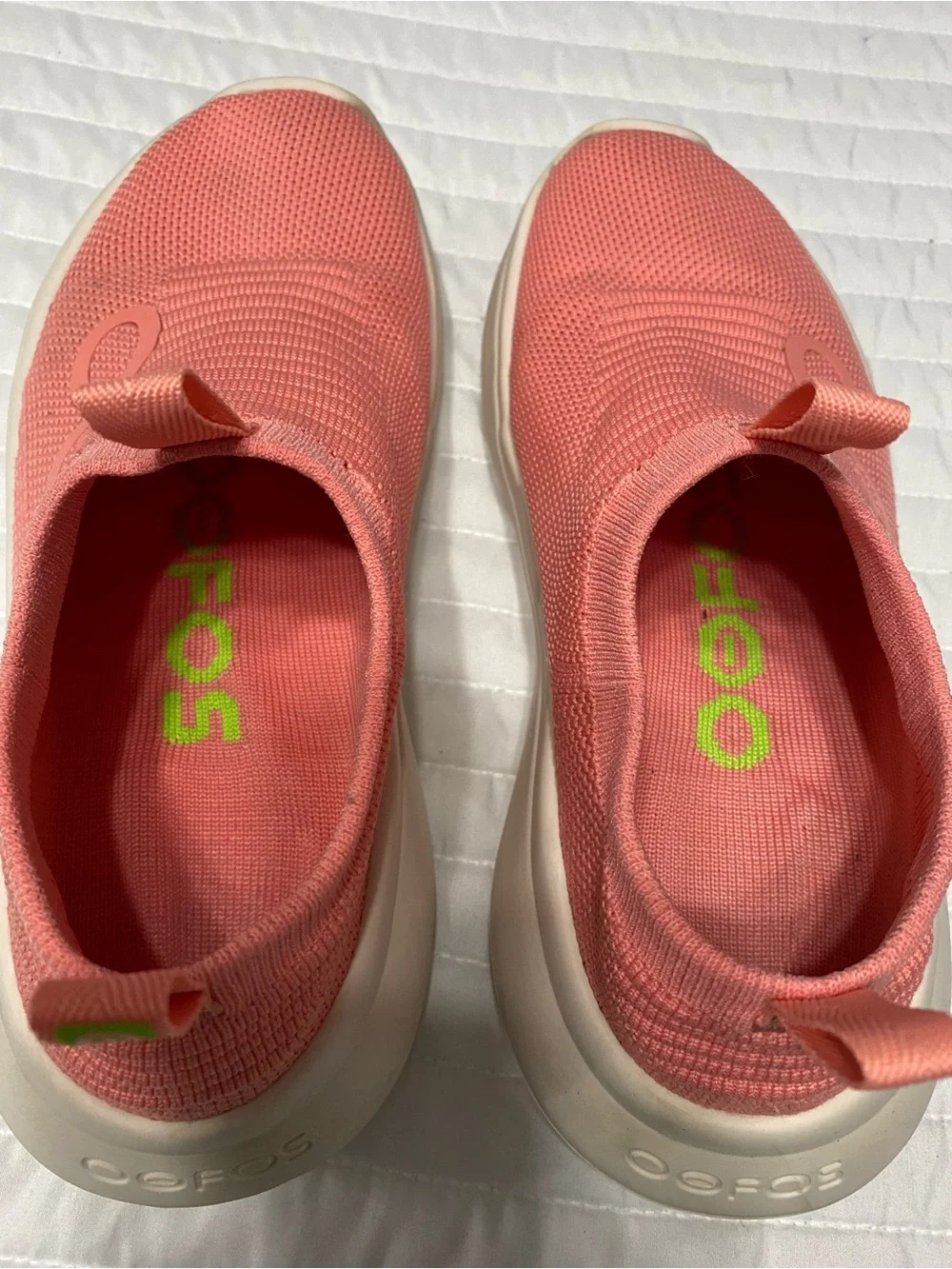OOFOS OOMY Zen Recovery Coral Athletic Shoes Women’s Size 8.5